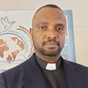 Meet your Posher, Pasteur